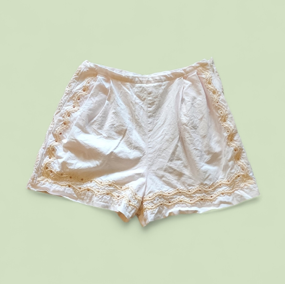 Joie White Lace Trim Embroidered High Waist Shorts